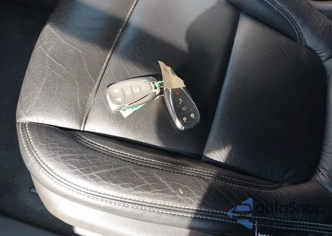 2020 Chevrolet Blazer Fwd 2Lt z USA, uszkodzony, nr VIN 3GNKBCRS2LS643009